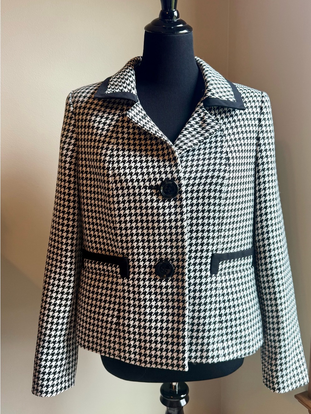 Kasper Black & White Houndstooth Blazer Size 8 Contrast Trim Single Button